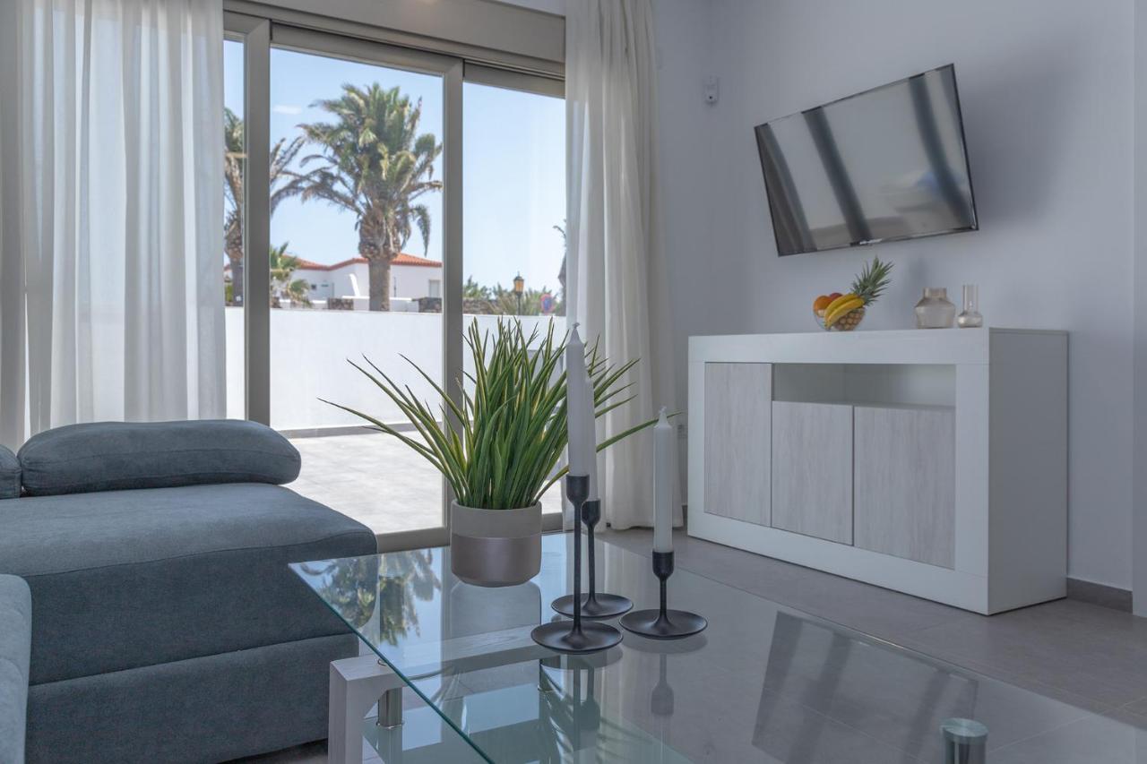 Apartment Family 1 Beachfront Corralejo By Holidays Home Zewnętrze zdjęcie